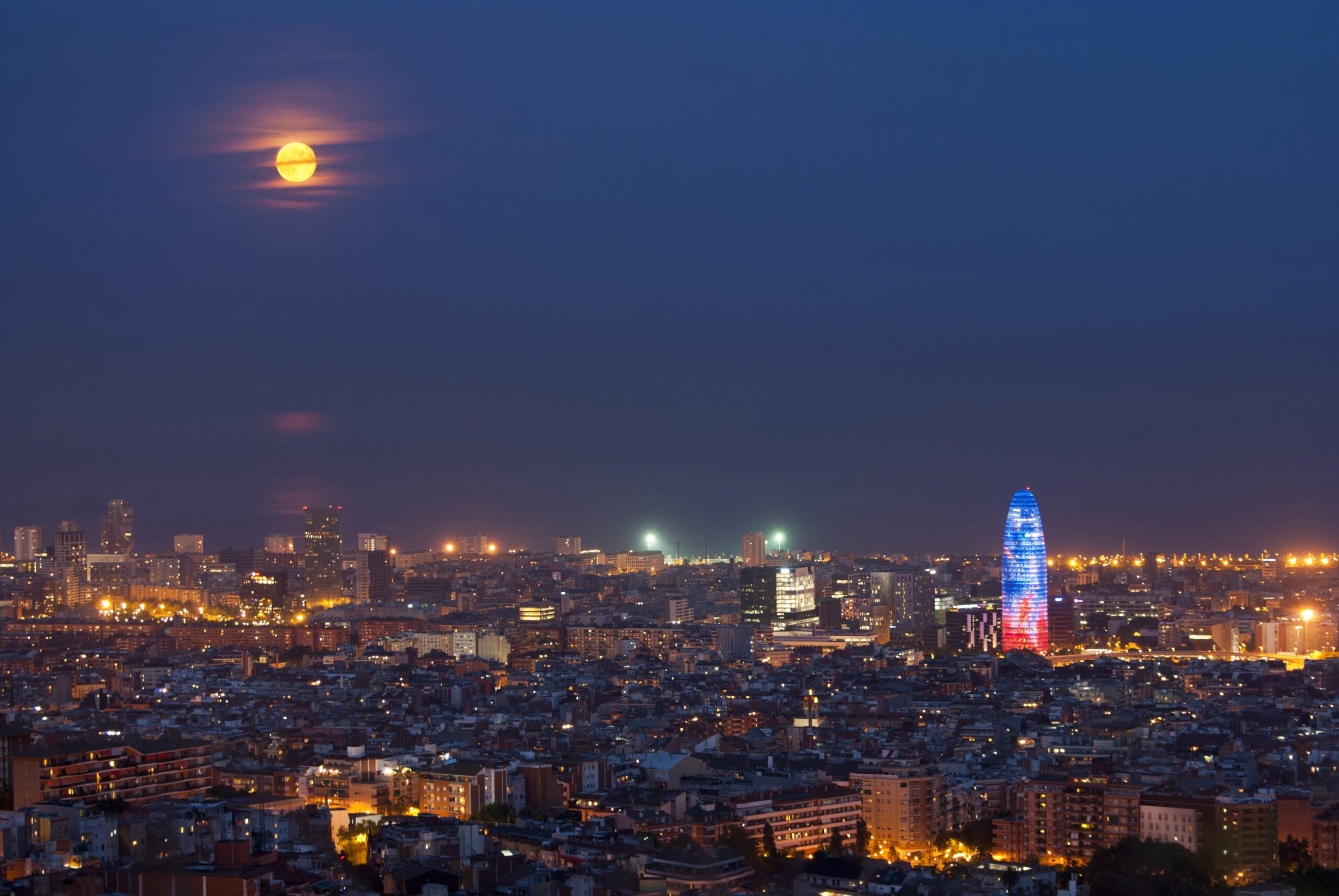 Dancing with the IoT Stars in Barcelona