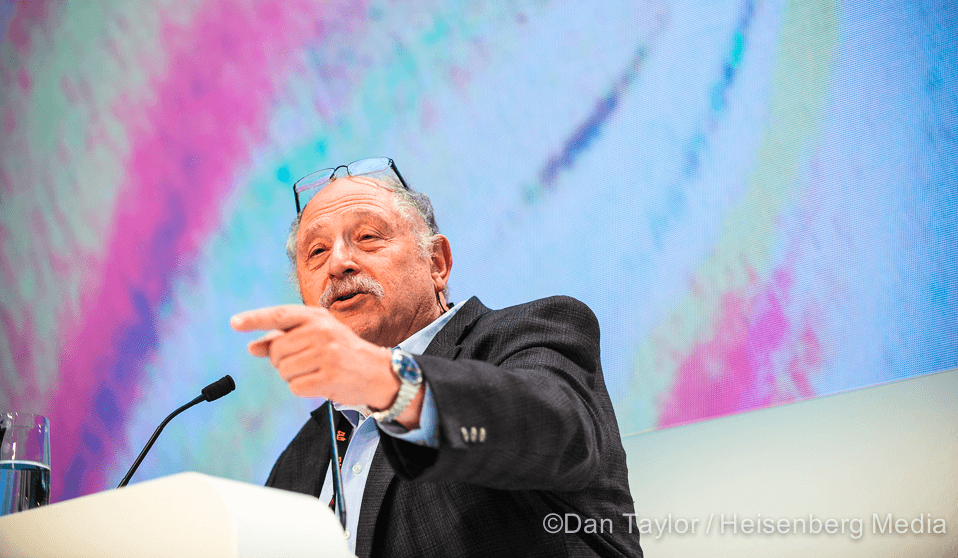 A chat with Yossi Vardi about the Israeli startup scene, 4YFN and future trends in technology (video)
