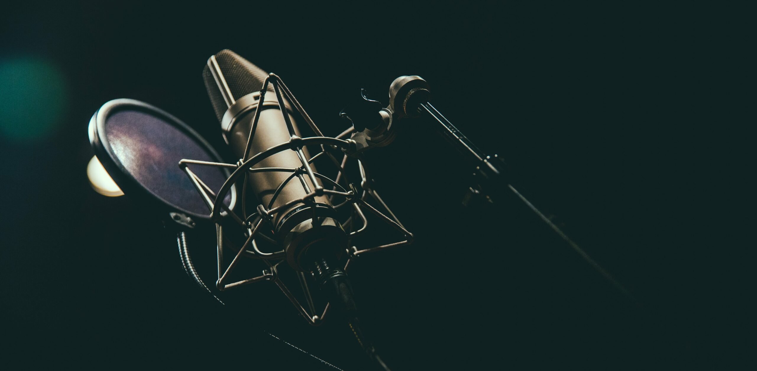 tech.eu Podcast #141: What's going on at UiPath, who is verifying your ID online, the OECD “digital tax” proposal, interview with Rockstart's Mark Durno