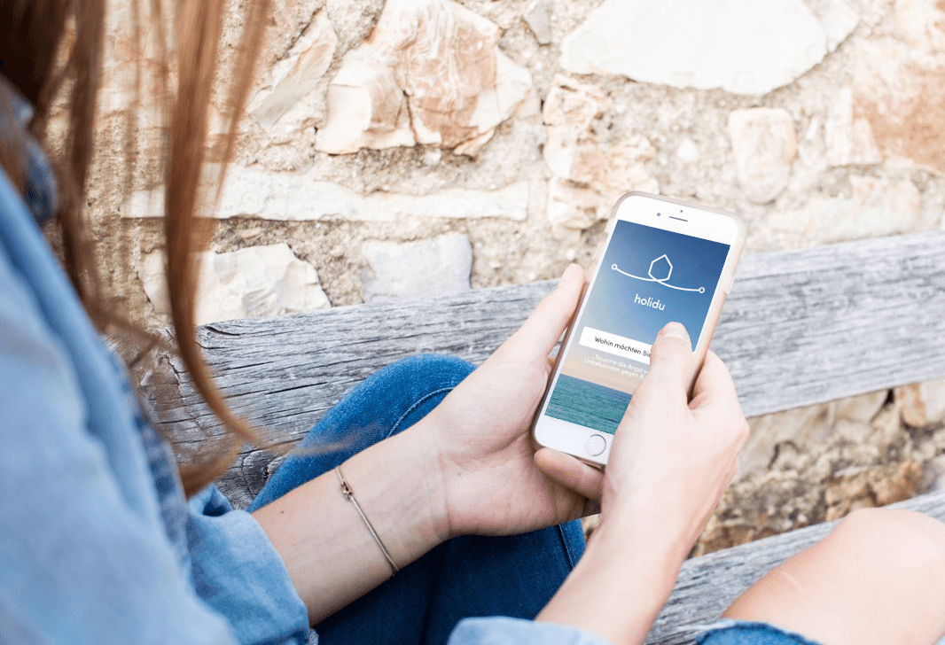 Former Booking.com CEO puts €4 million into Munich-based travel tech startup Holidu