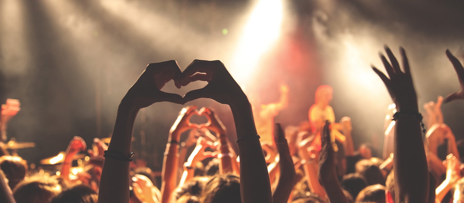 Cashless event solutions providers PlayPass and Weezevent join forces to conquer the reemerging live event sector