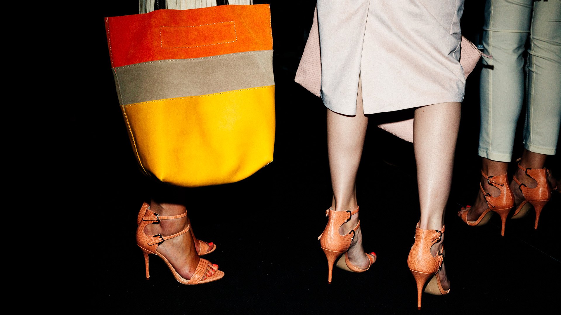 Material Exchange plants €25 million underfoot