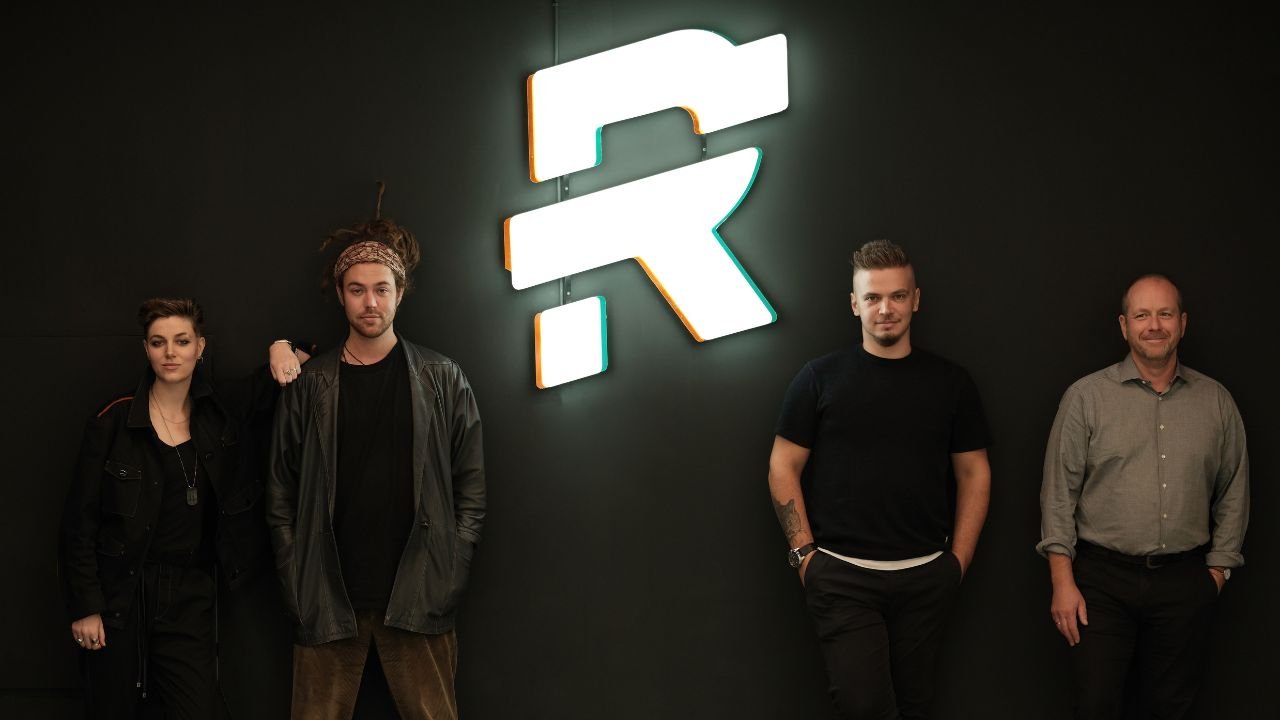 Rebel Tech raises €1.5 million to bring cleaner technologies to mobile phone repairs