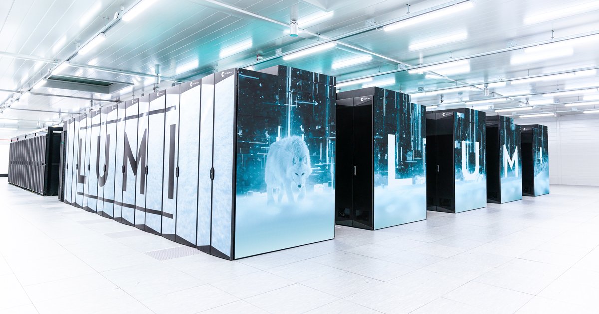 ln-lumi-5-cabinets-806 LUMI supercomputer