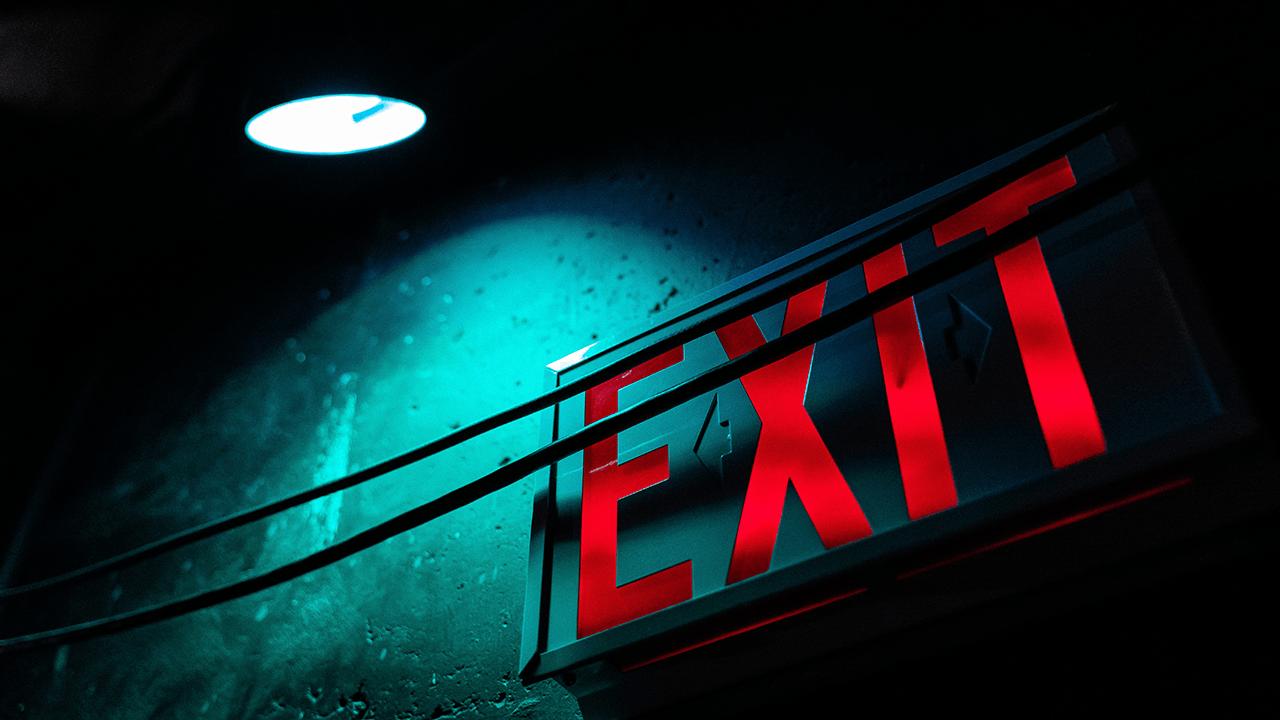 How long should you stay in a new job when it's not working out?