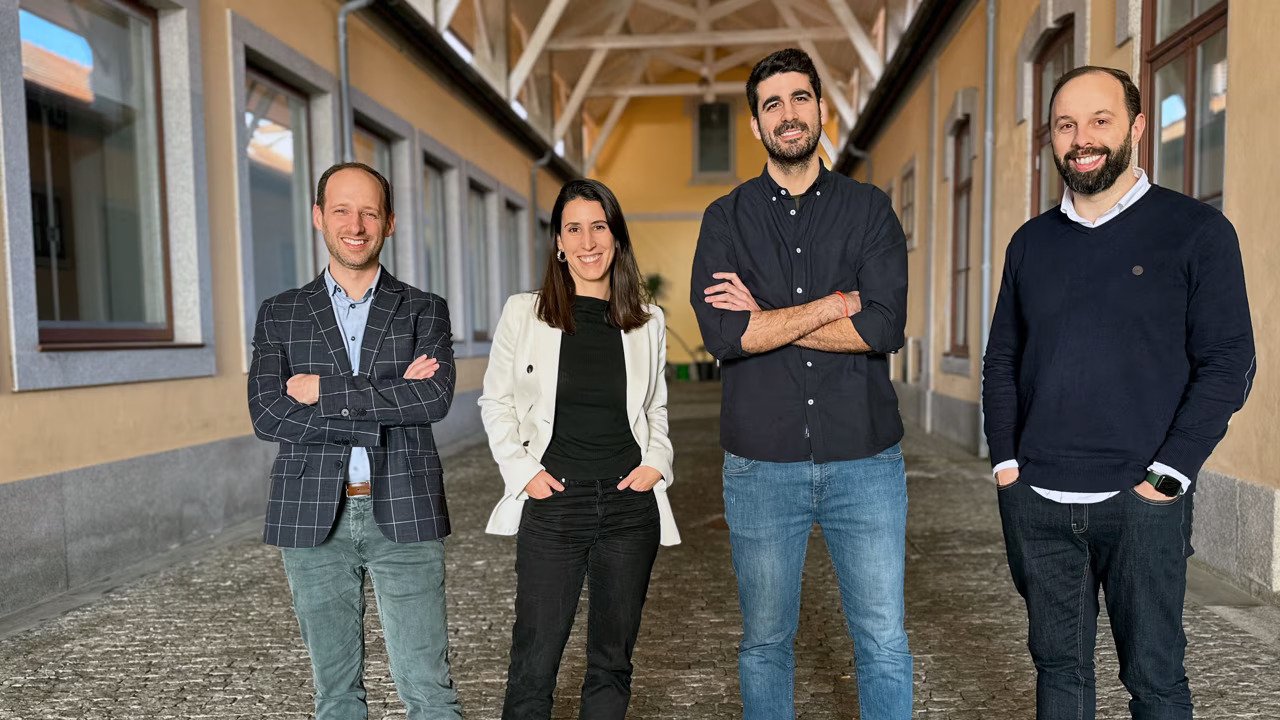 Connected raises record €2M Pre-Seed for NB-IoT connectivity from space