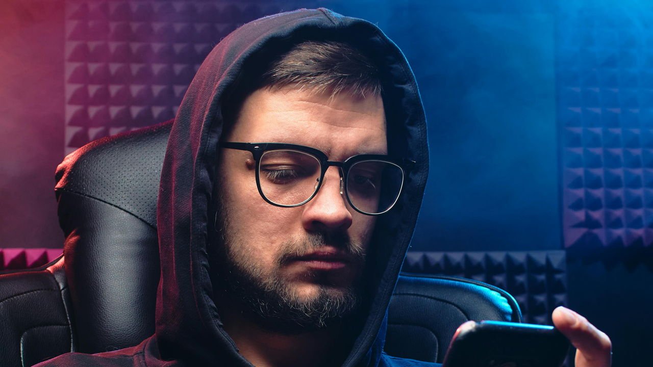 UK challenger banks see spike in alleged fraud cases as banks warn of