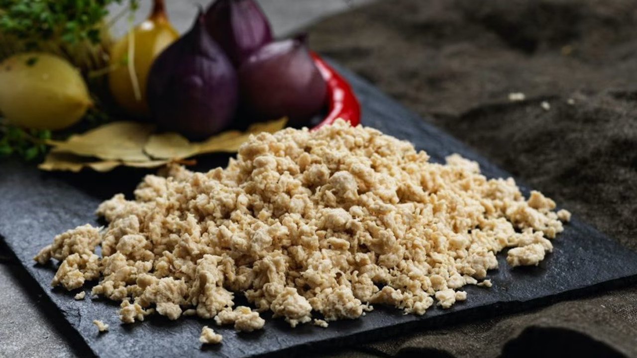 Naplasol acquires Mycorena to boost the mycelium and alt-protein market