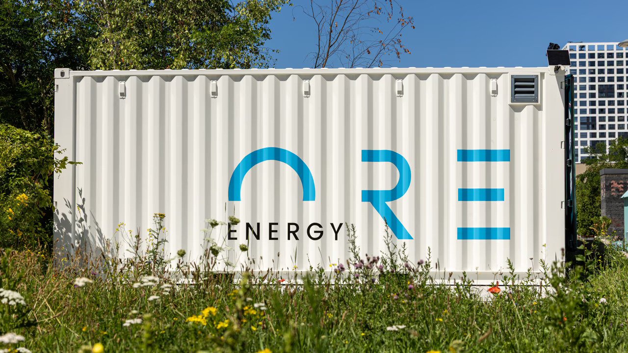 Ore Energy connects world’s first grid-connected iron-air battery in Delft