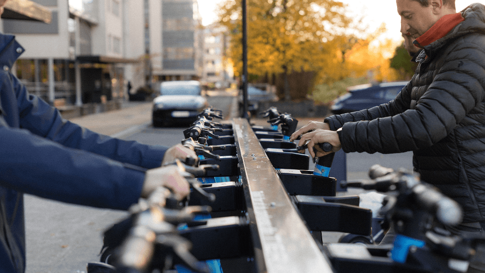 Standab raises €3.6M to build Europe’s universal micromobility charging network