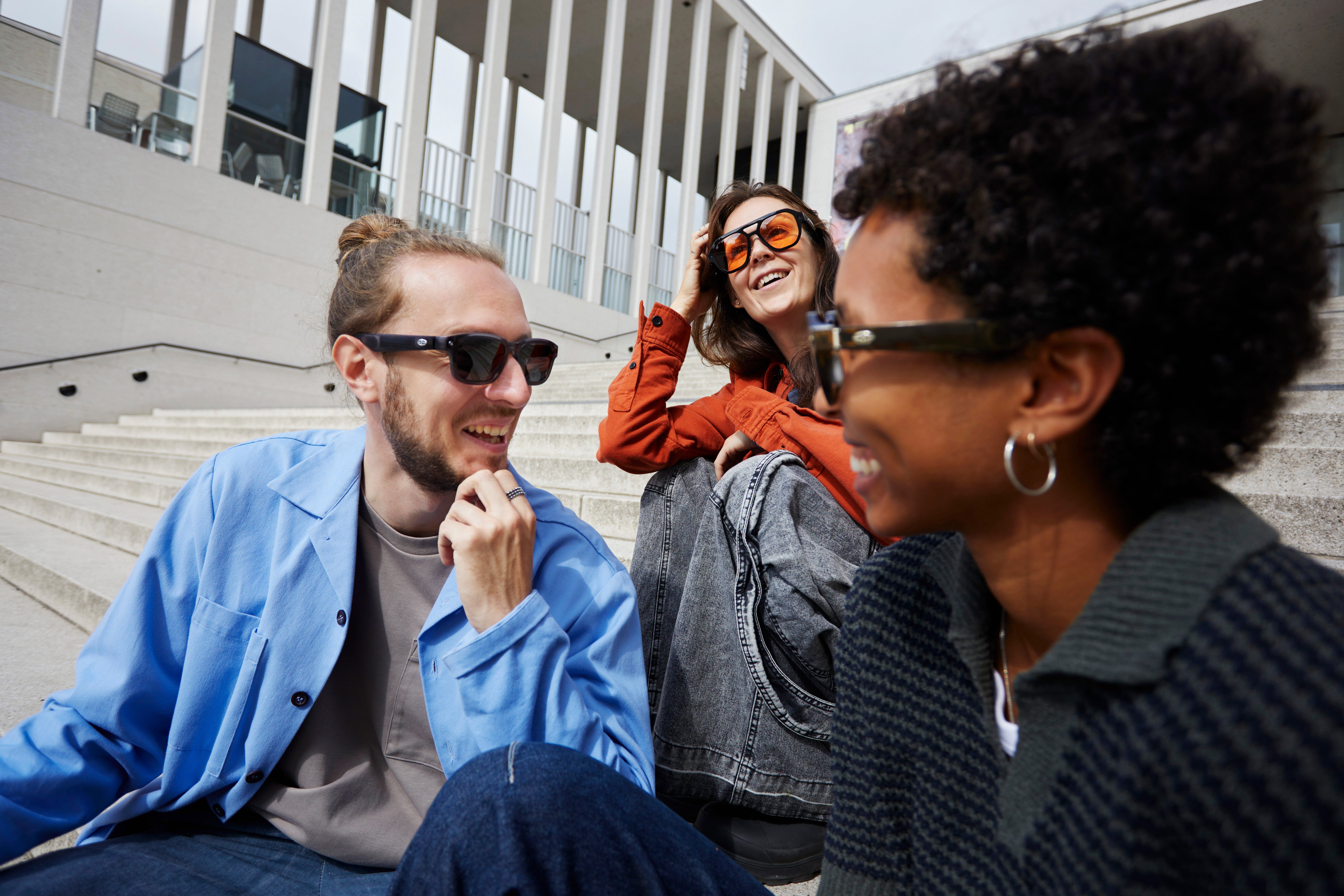 web2-00678-l-atitude-819