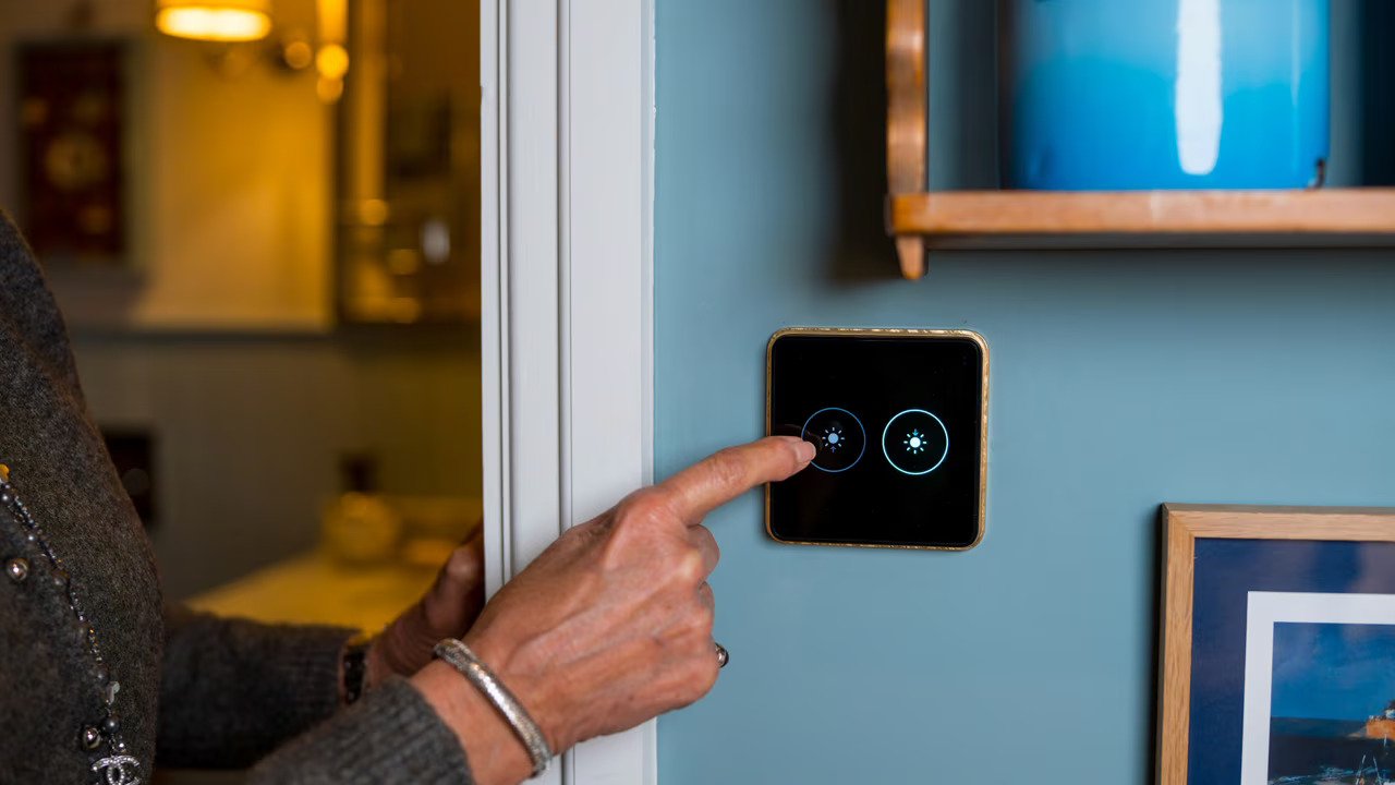Reinventing the light switch as Europe’s missing energy interface