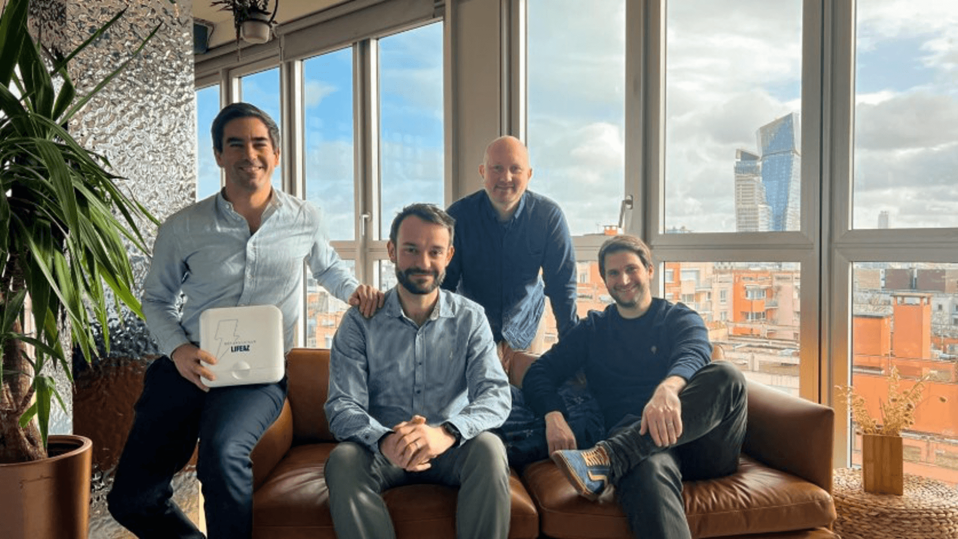 Lifeaz raccoglie 13 milioni di euro per espandere l'accesso ai defibrillatori