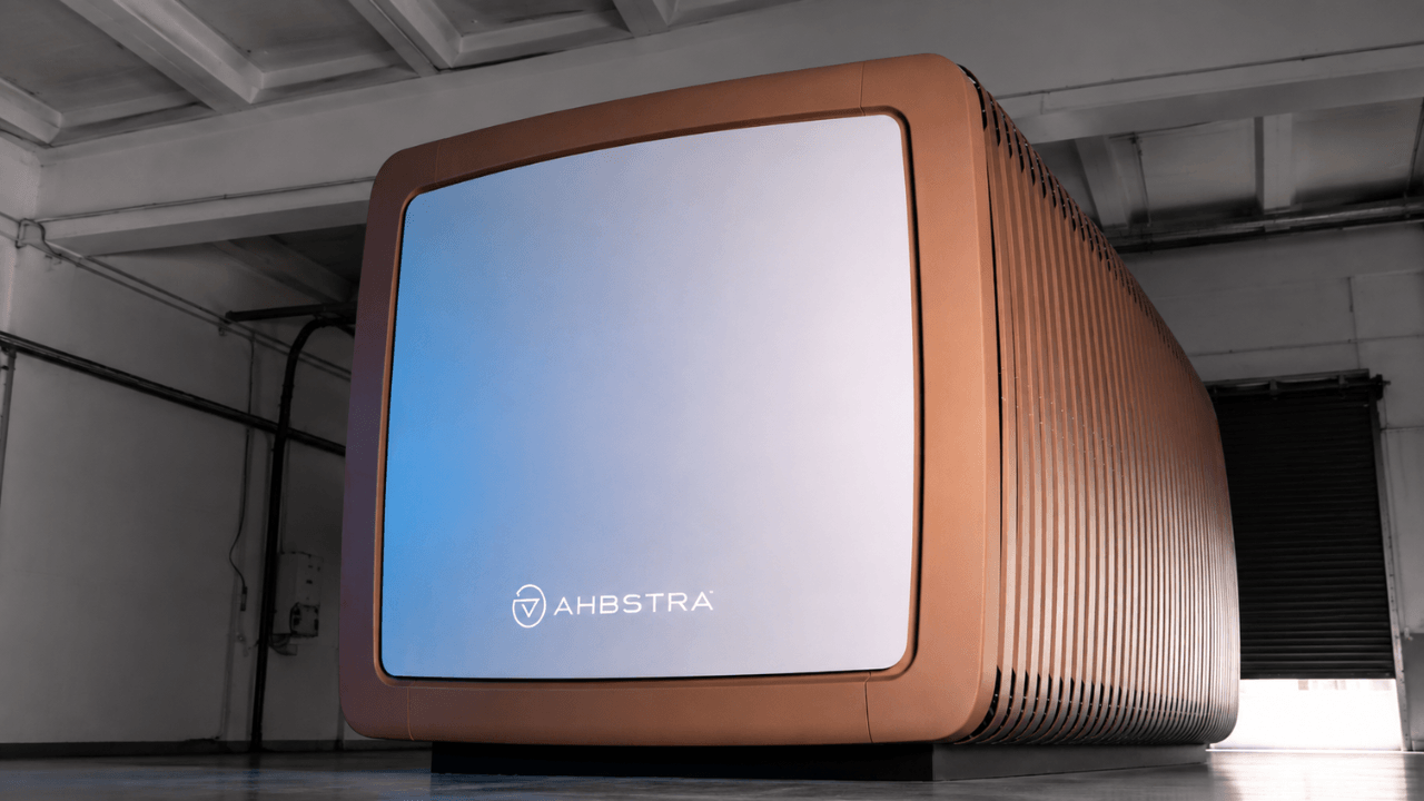 As Mediterranean wells run dry, Ahbstra launches machine that makes drinking water from air